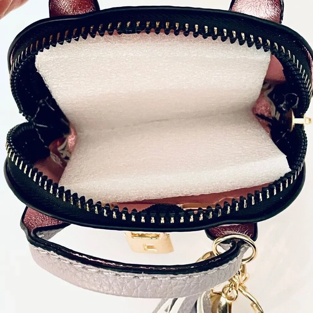 NWT Gorgeous Purple Pu Leather Purse Bag Charm Lobster Keyring Keyring Keyholder